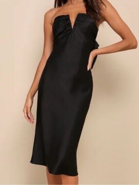 Lulu's Black Strapless Midi Dress with Rhinestone Bow